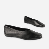 Arden Ballet Flat in Black