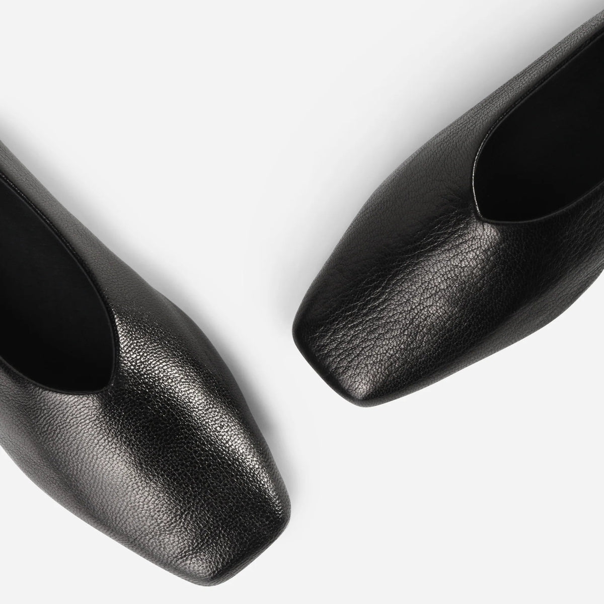 Arden Ballet Flat in Black