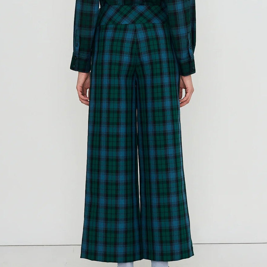 Check Pants in Dark Green