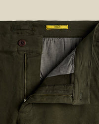Labura Trousers in Olive