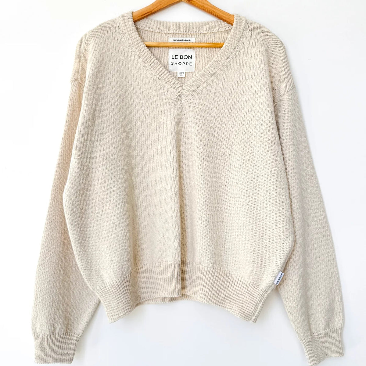 Abby Cotton V-Neck Sweater in Naturel