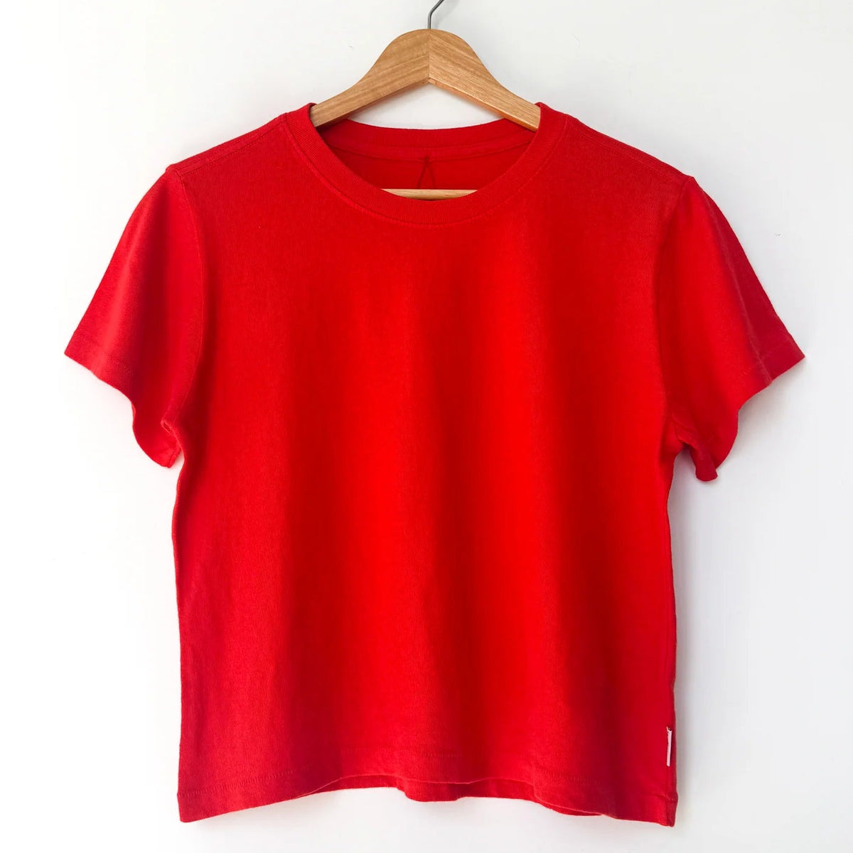 Airy Darling Tee in Tomato