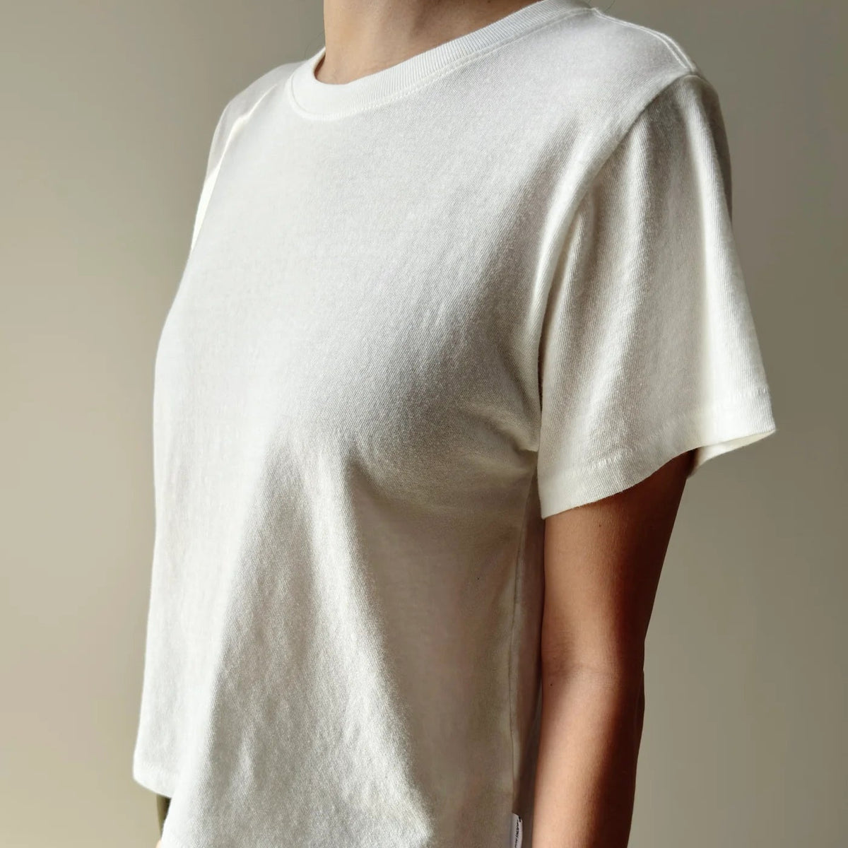 Airy Darling Tee in Vintage White