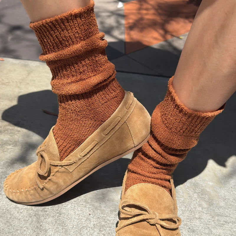 Airy Puffin Socks
