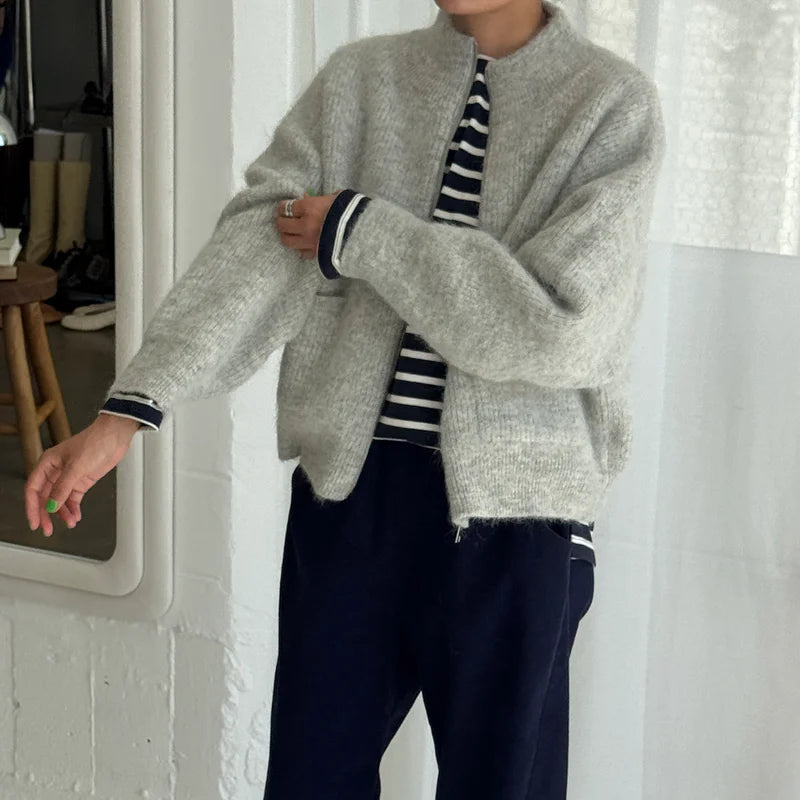files/AlpacaZip_LtGrey_2.webp