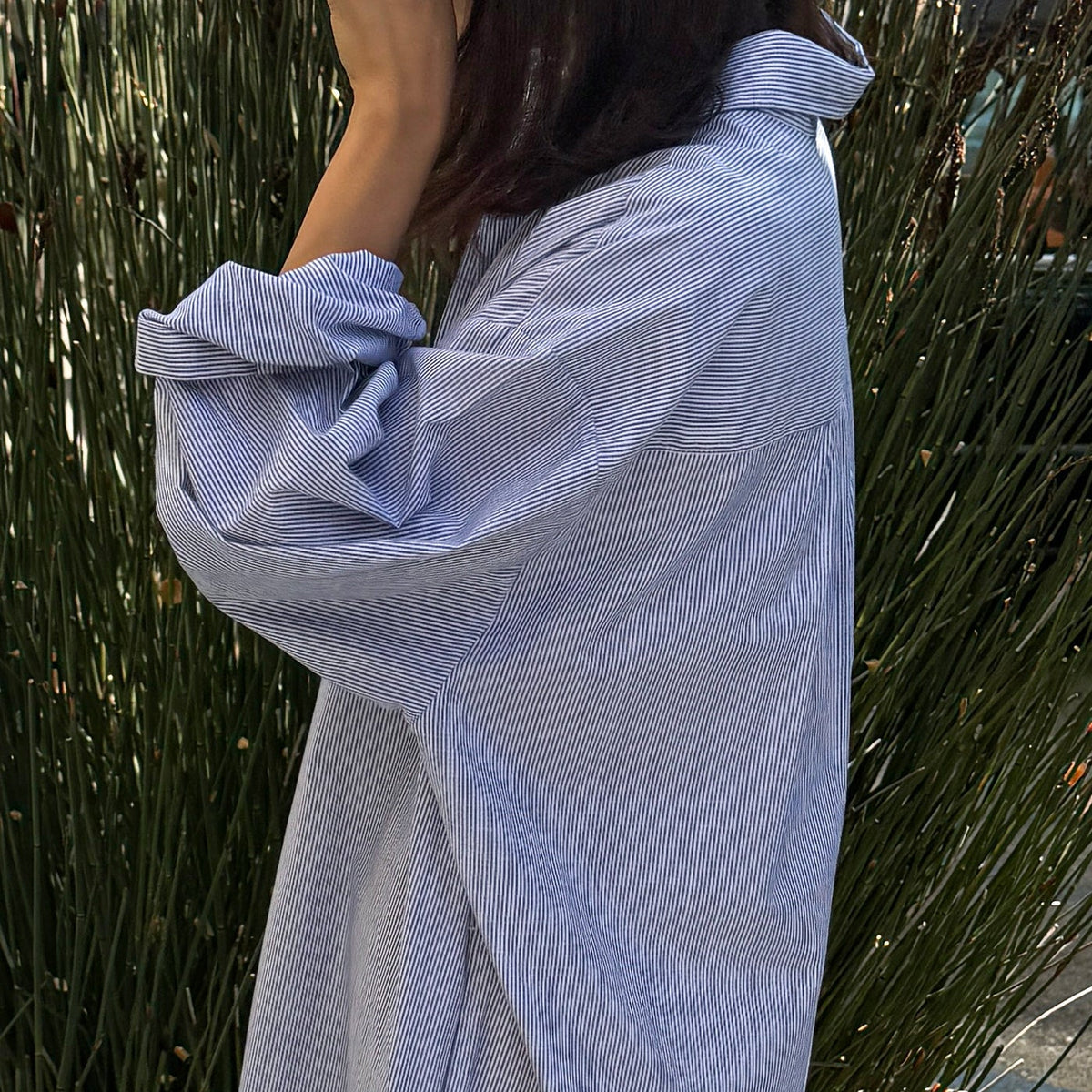 Artist Long Shirt in Blue Pinstripe
