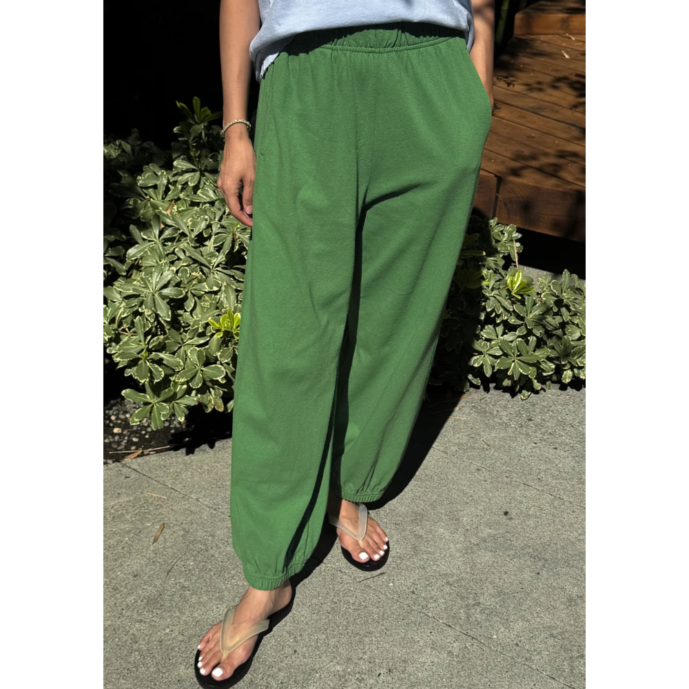 Balloon Pants in Asparagus