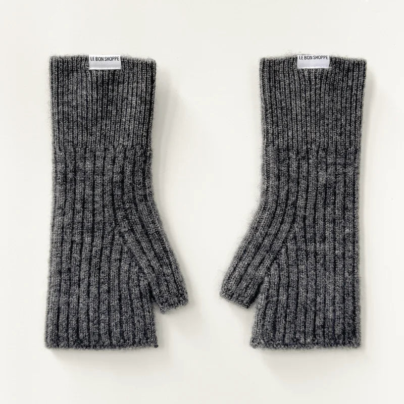 files/CashmereWristWarmer_Charcoal_1.webp