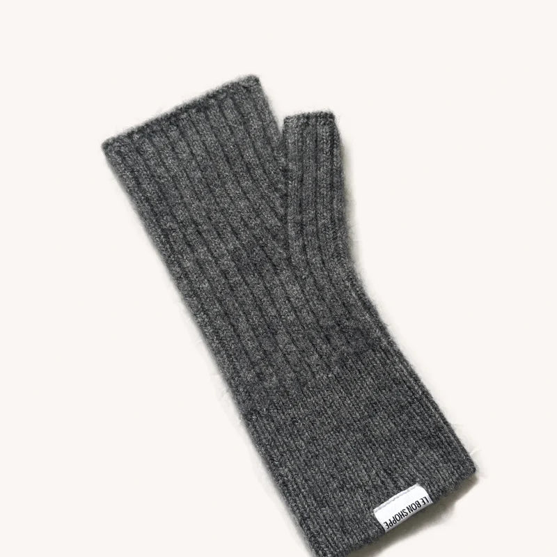 files/CashmereWristWarmer_Charcoal_2.webp