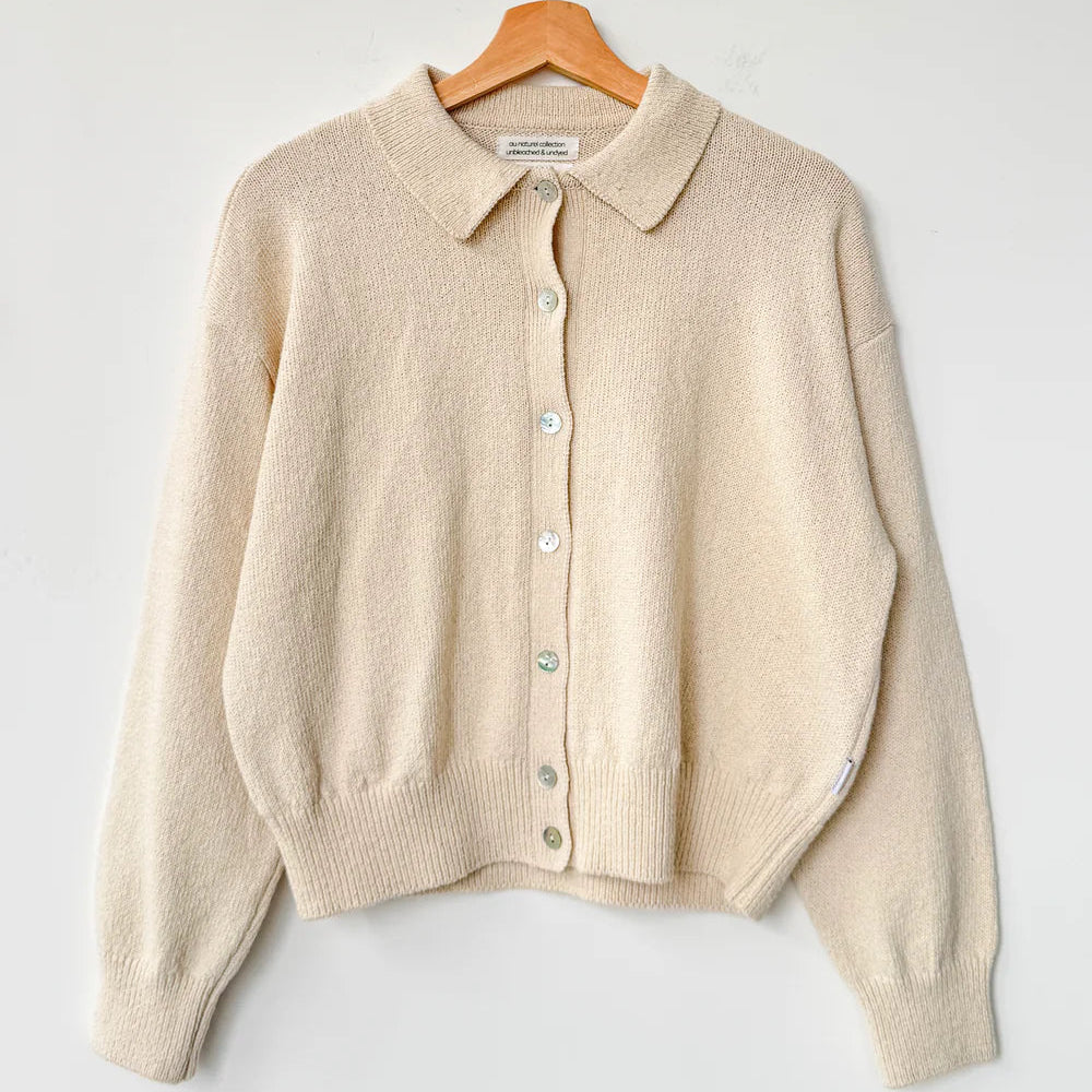 The Club Cardigan in Naturel