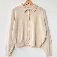The Club Cardigan in Naturel