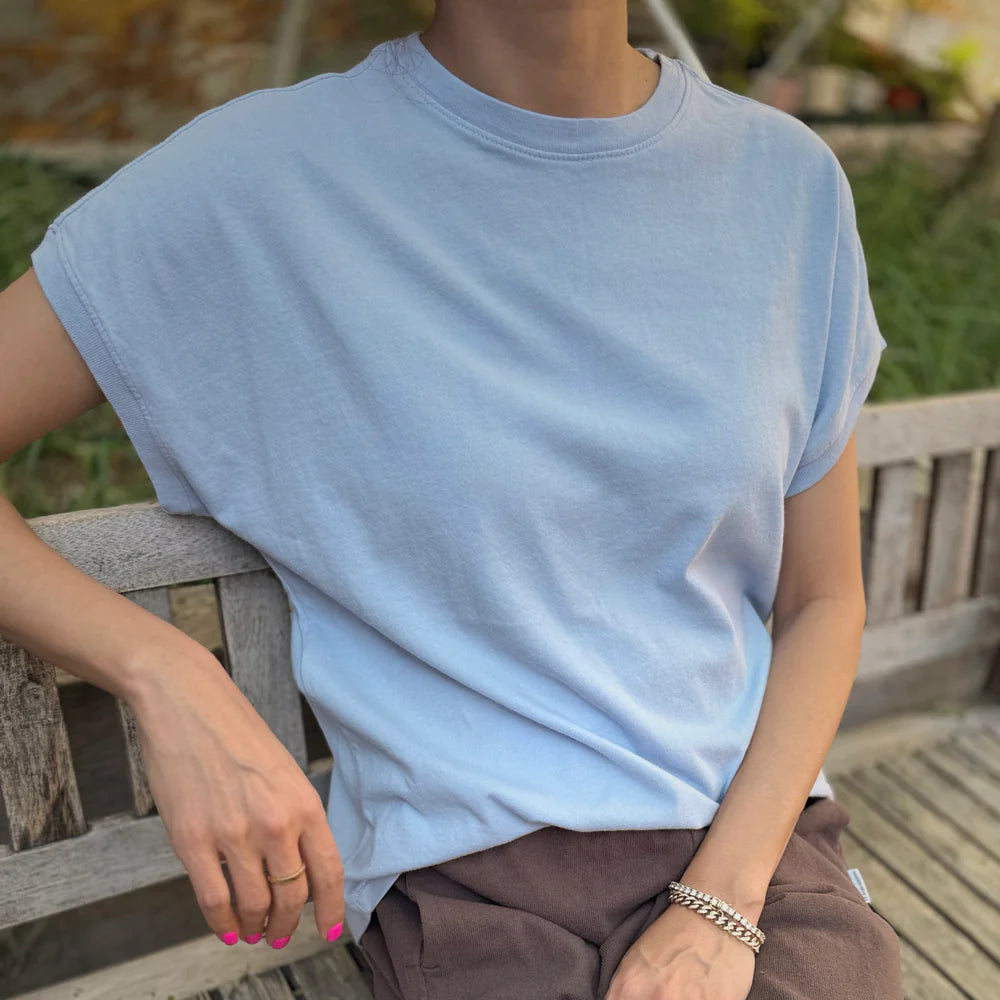Ease Tee in Serenity