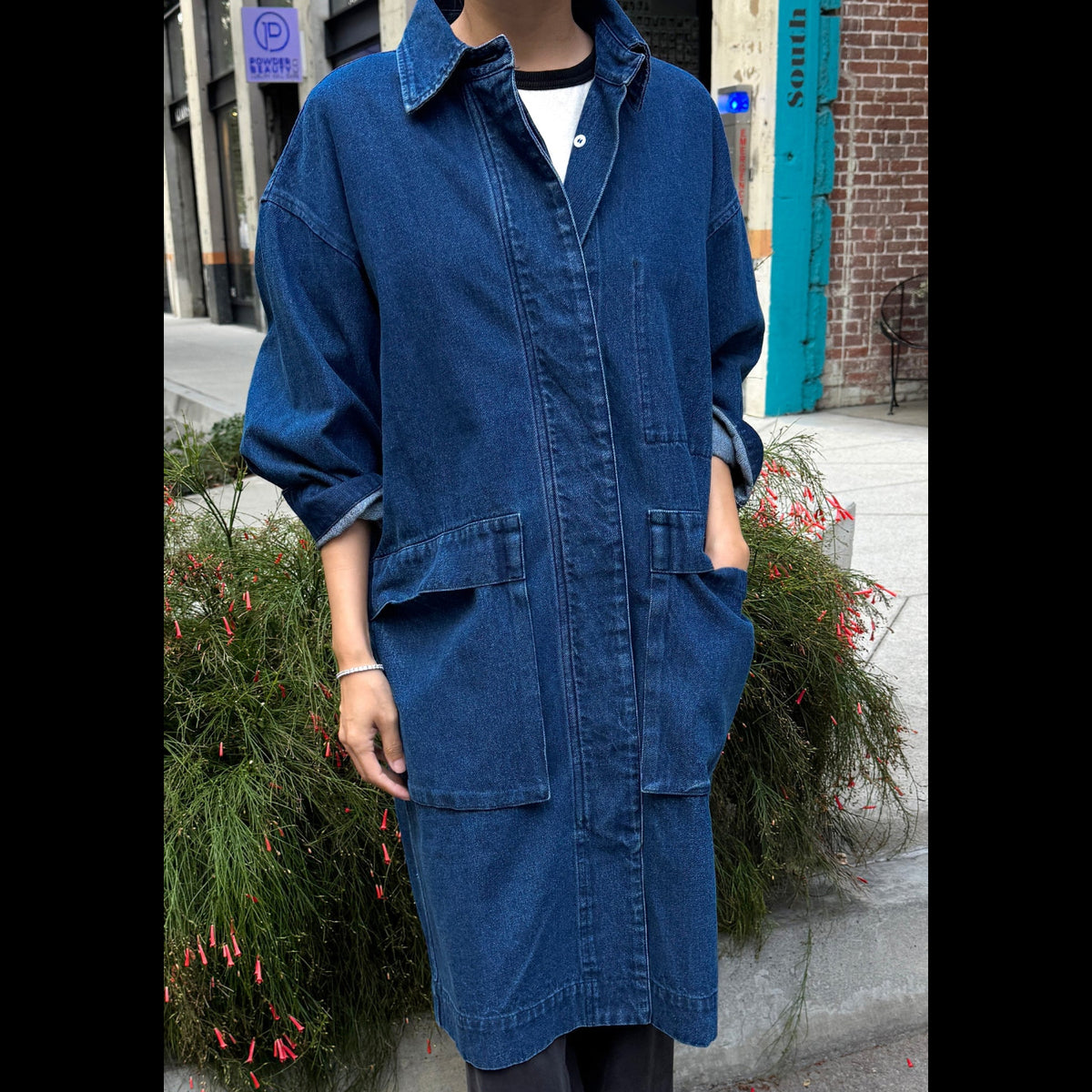 Easy Trench in Dark Denim