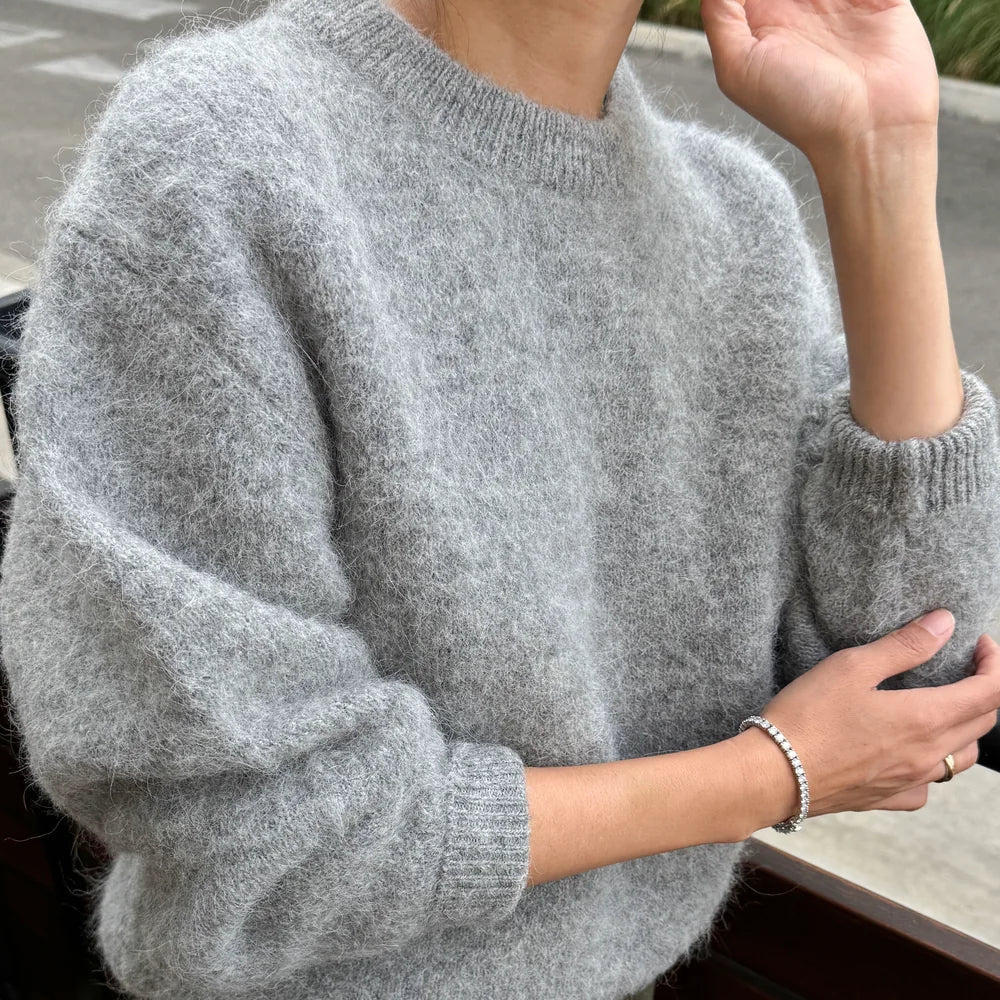 Elio Alpaca Sweater in Heather Grey