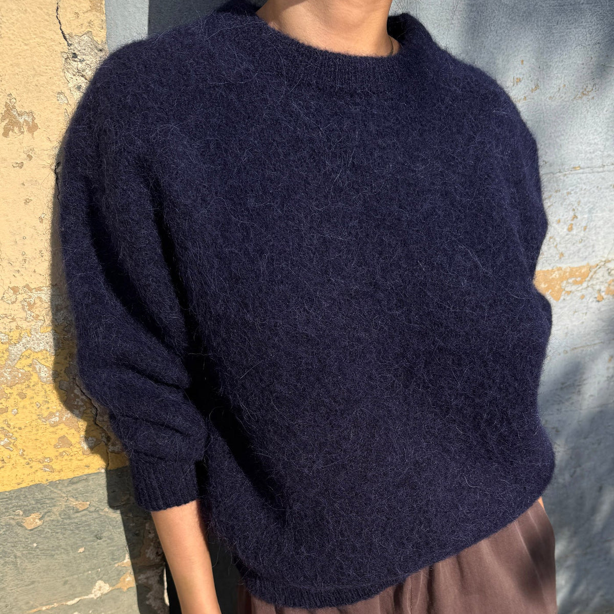 Elio Alpaca Sweater in Navy
