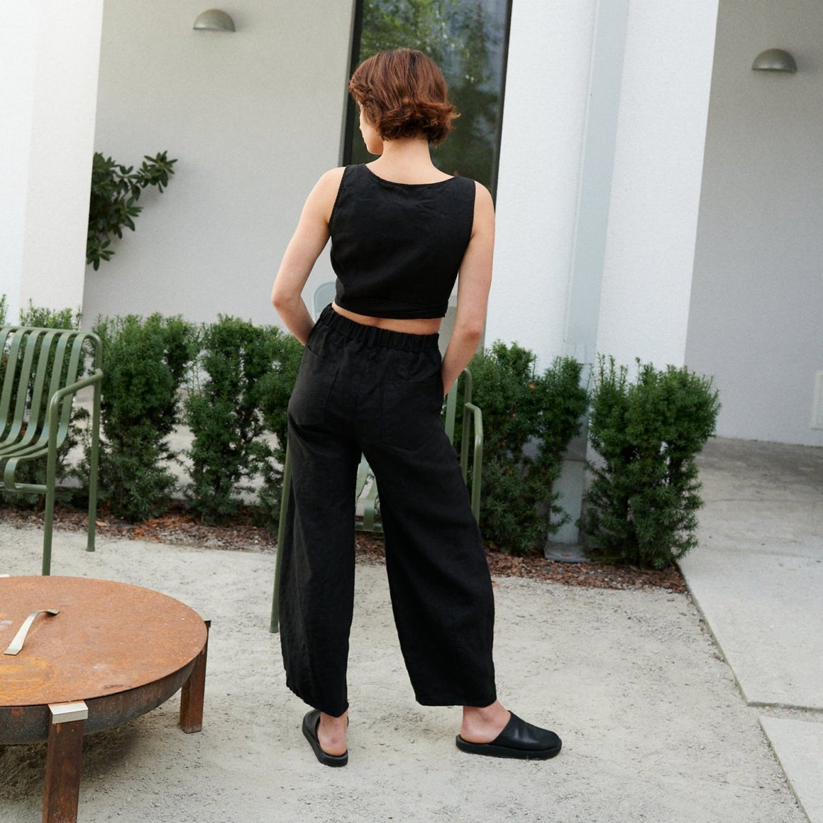 Frankie Pants in Black