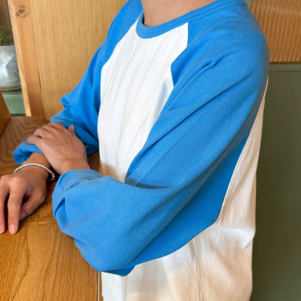 Heavy Cotton Raglan Tee in White/Blue