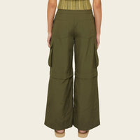 Theo Cargo Pant in Olive