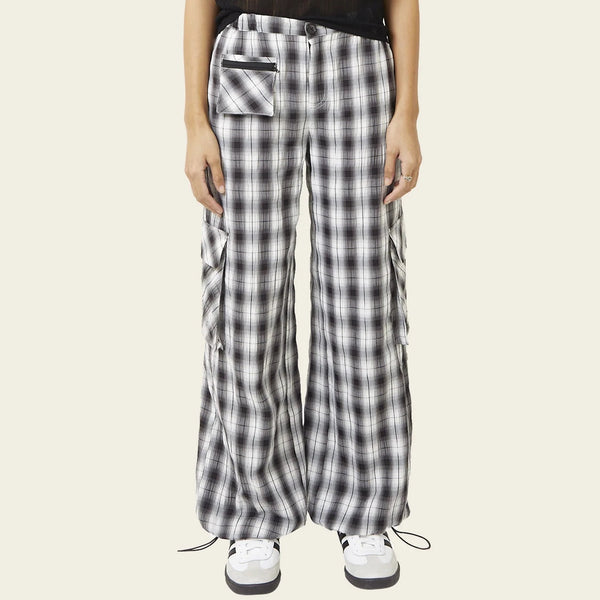 Riposo Cargo Pant in Ink