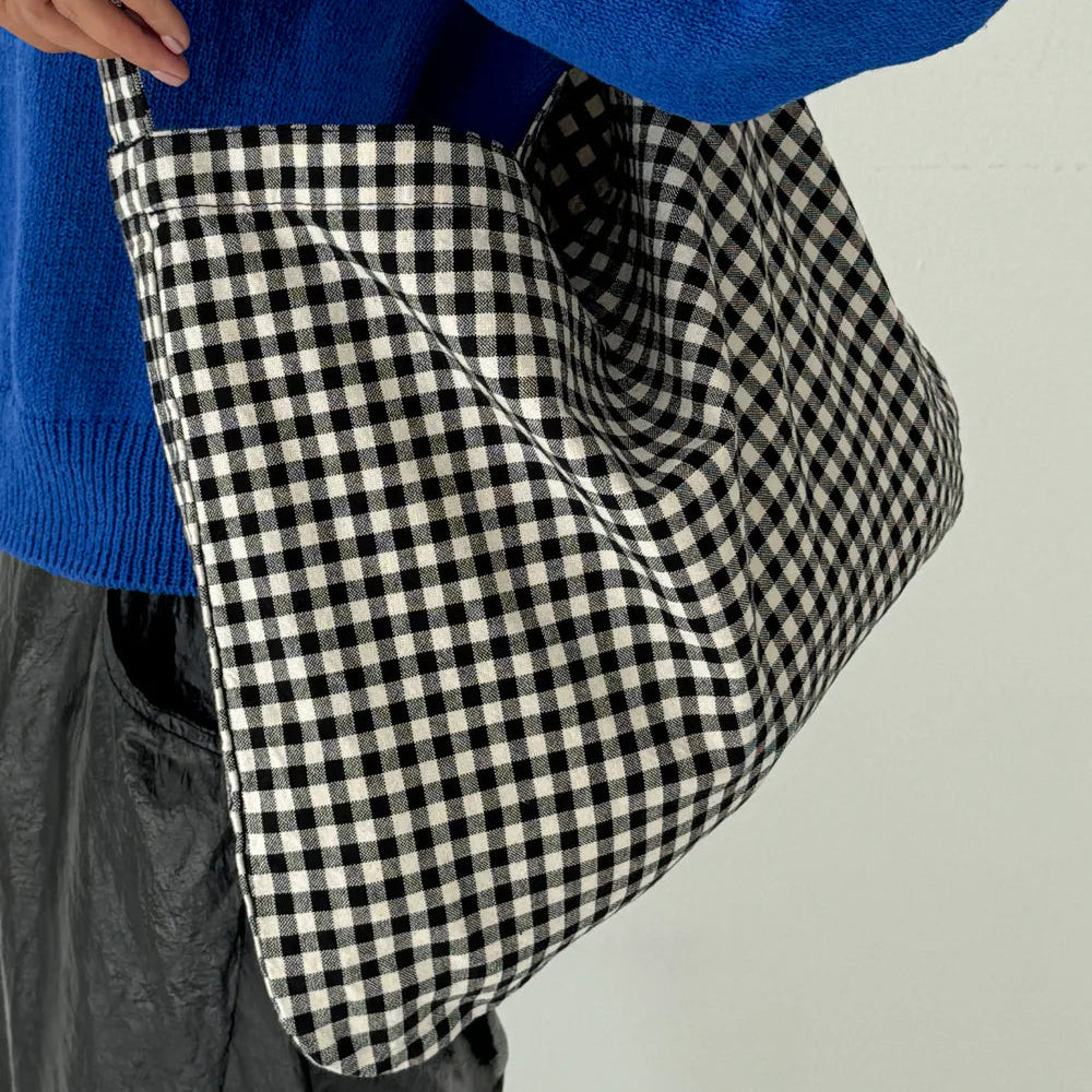 Happy Carry Bag in Black Gingham