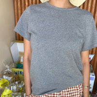 Go-To Tee in Melange Grey
