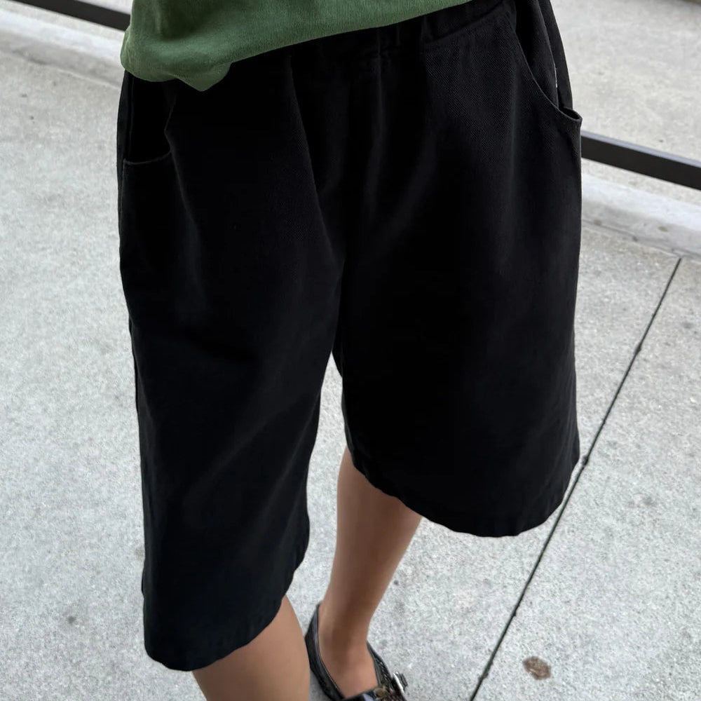 Liam Bermuda in Black Canvas