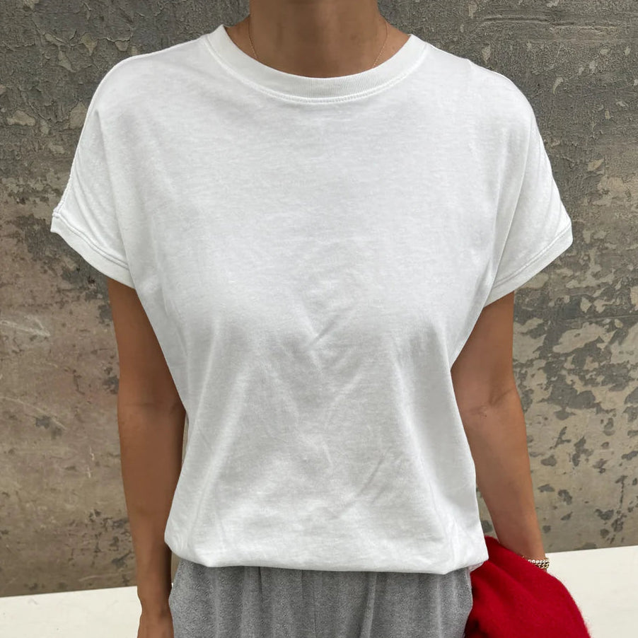 Ease Tee in Vintage White