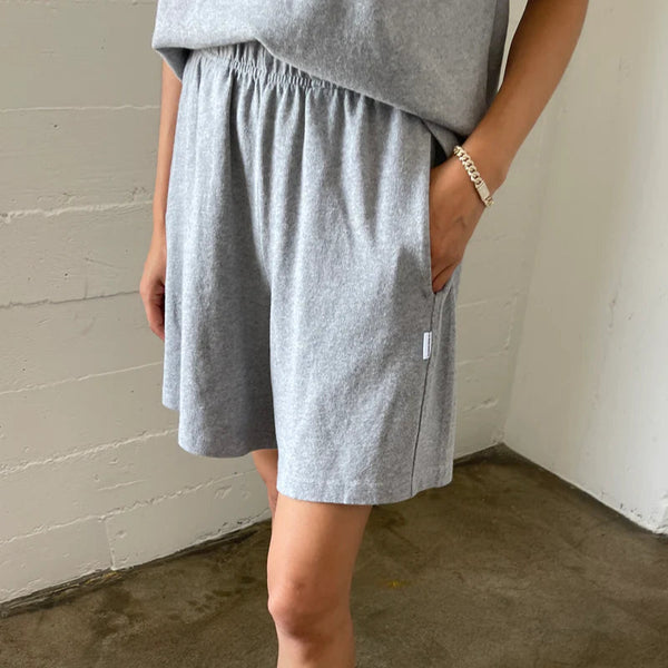 Flared Basketball Shorts in Heather Grey