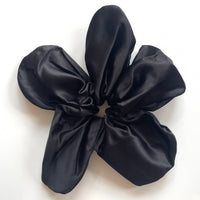 Flower Scrunchie in Black