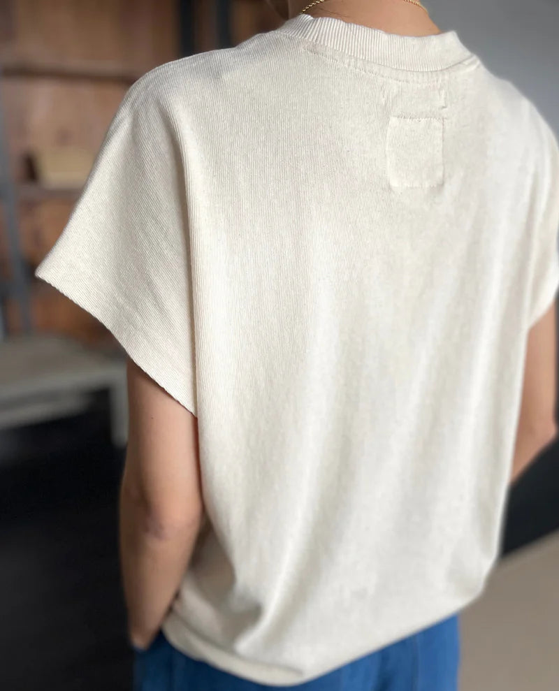 Jeanne Tee in Naturel