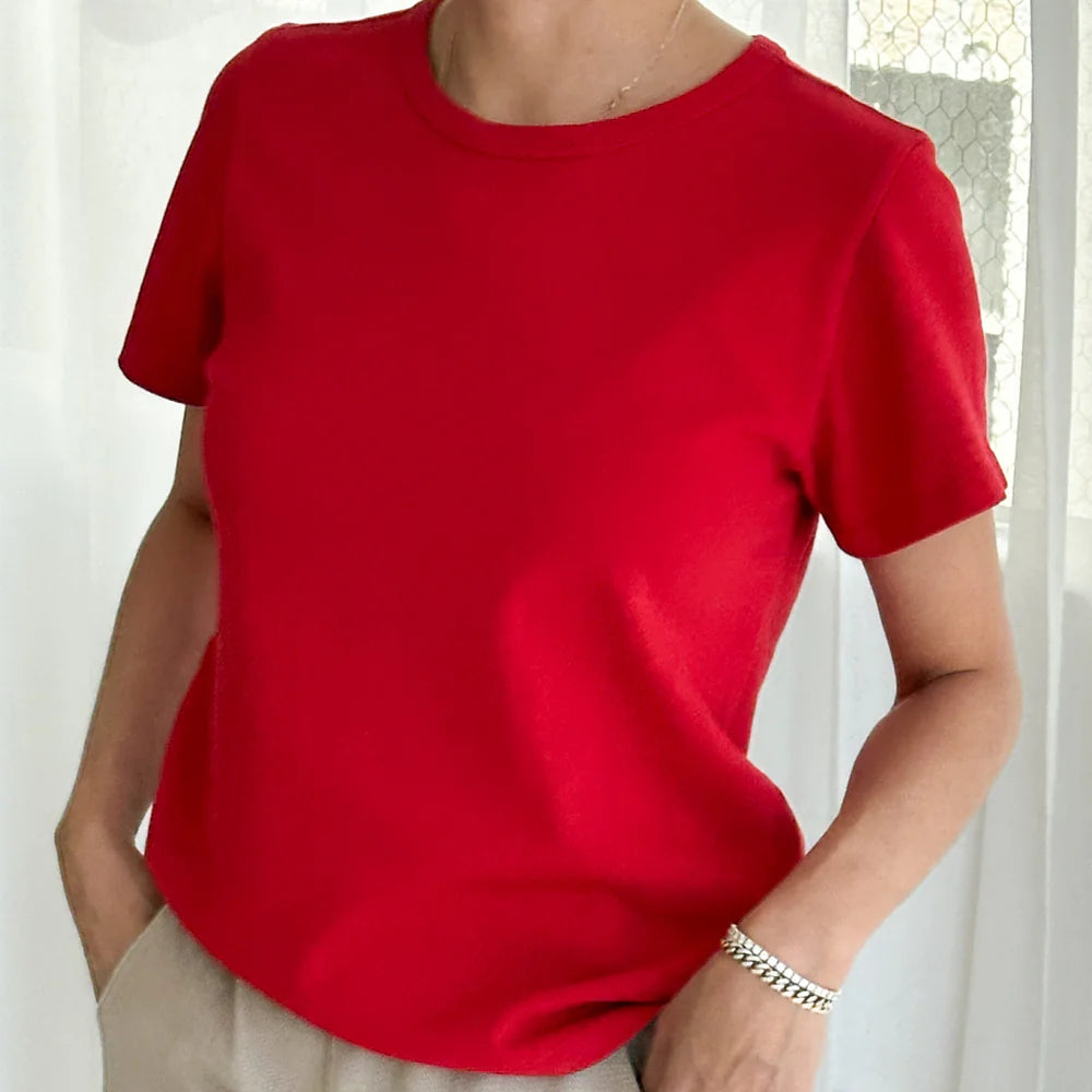 Go-To Tee in Chili