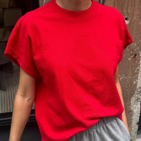 Jeanne Tee in Tomato
