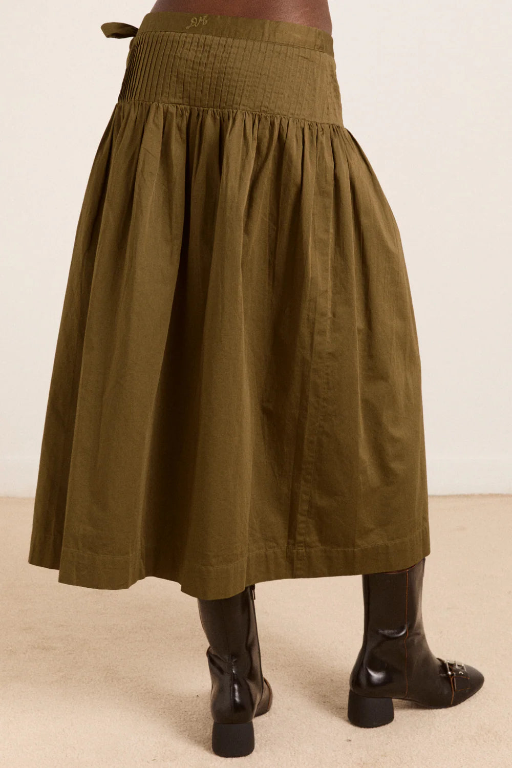 Josie Midi Skirt in Olive