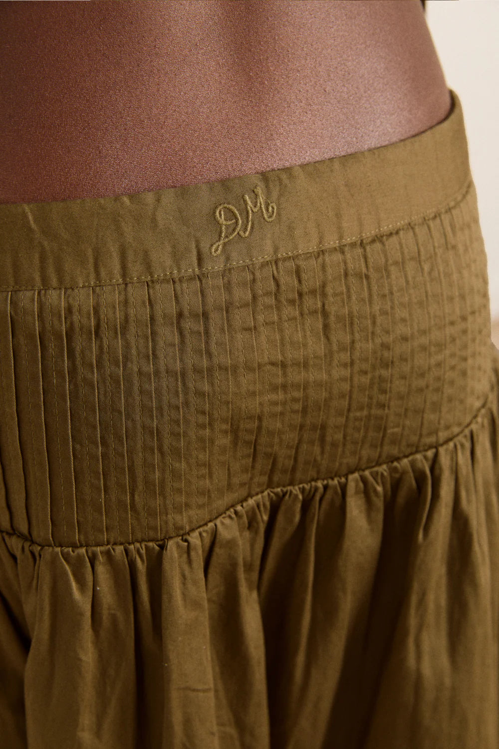 Josie Midi Skirt in Olive