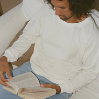 Bonfire Raglan Sweatshirt in Washed White