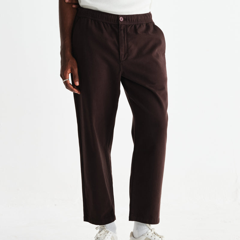 files/KURTTROUSERORGANICCTTNTWILLDARKBROWN-ECOM-1.jpg
