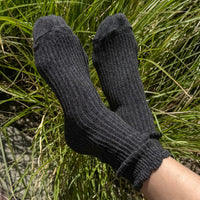 Linen Scallop Socks