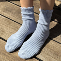Linen Scallop Socks