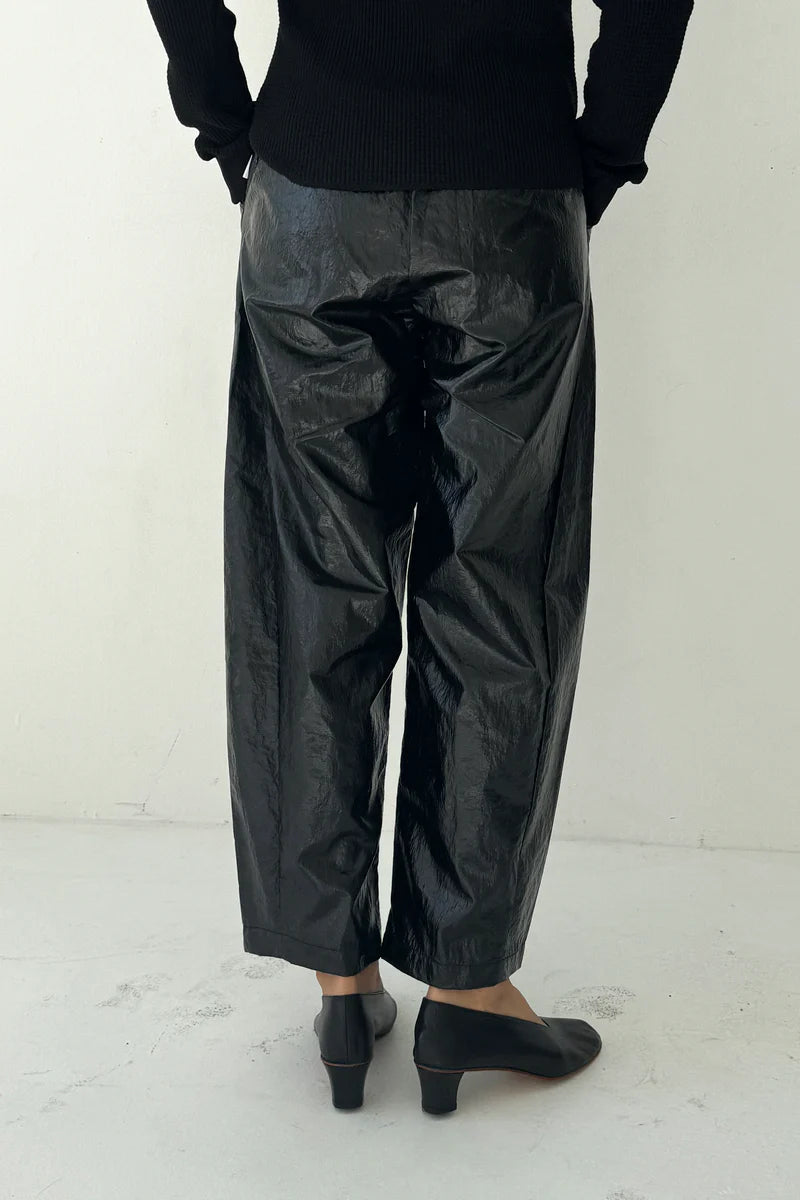 Liquid Nylon Arc Pants in Lacquer Black
