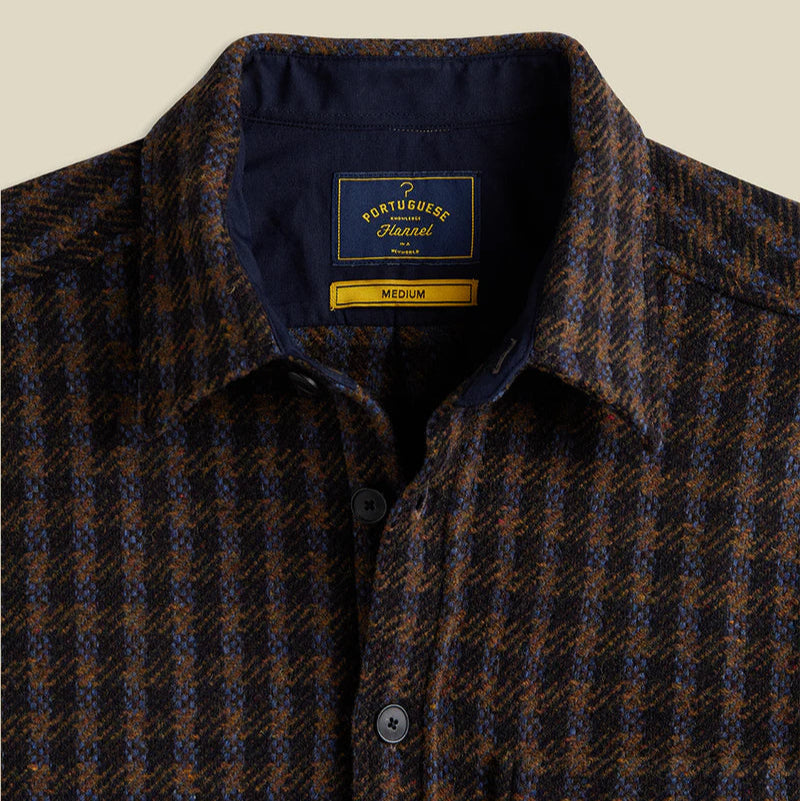 Merino Tweed Shirt in Navy