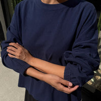 Naturelle Tee in Midnight