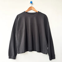Naturelle Tee in Dark Slate