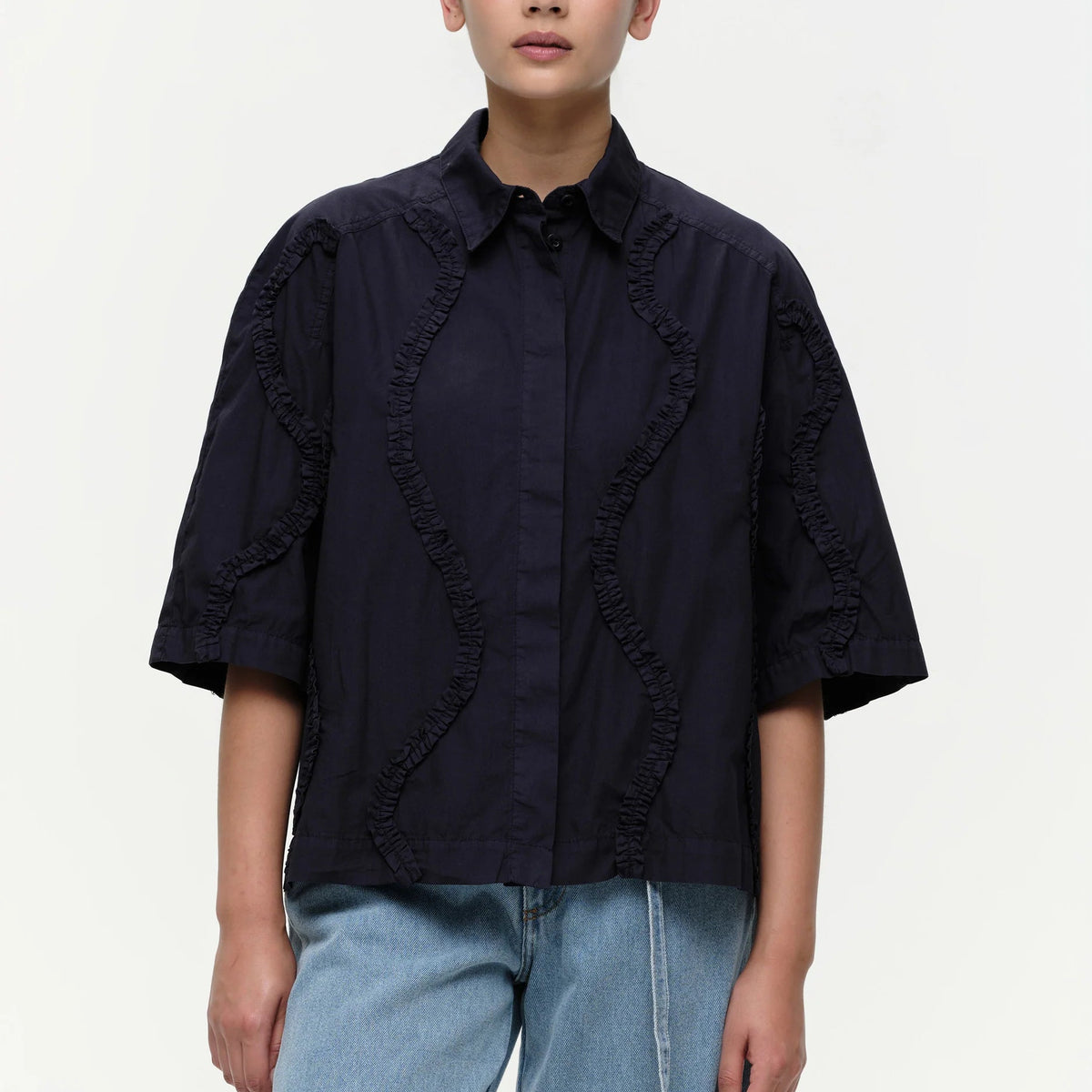 Taylor Ruffle Shirt in Navy