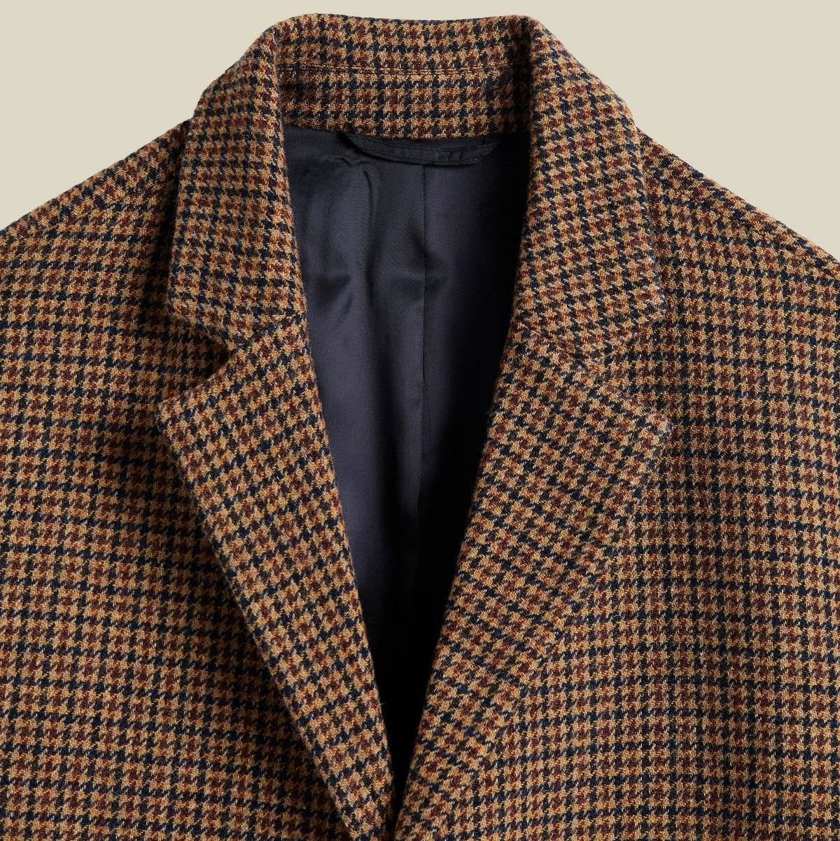 Overcoat in Pied Poule