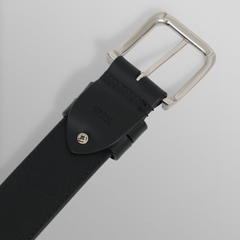 files/PATON-BELT-BLACK-LEATHER-DETAIL-3.jpg