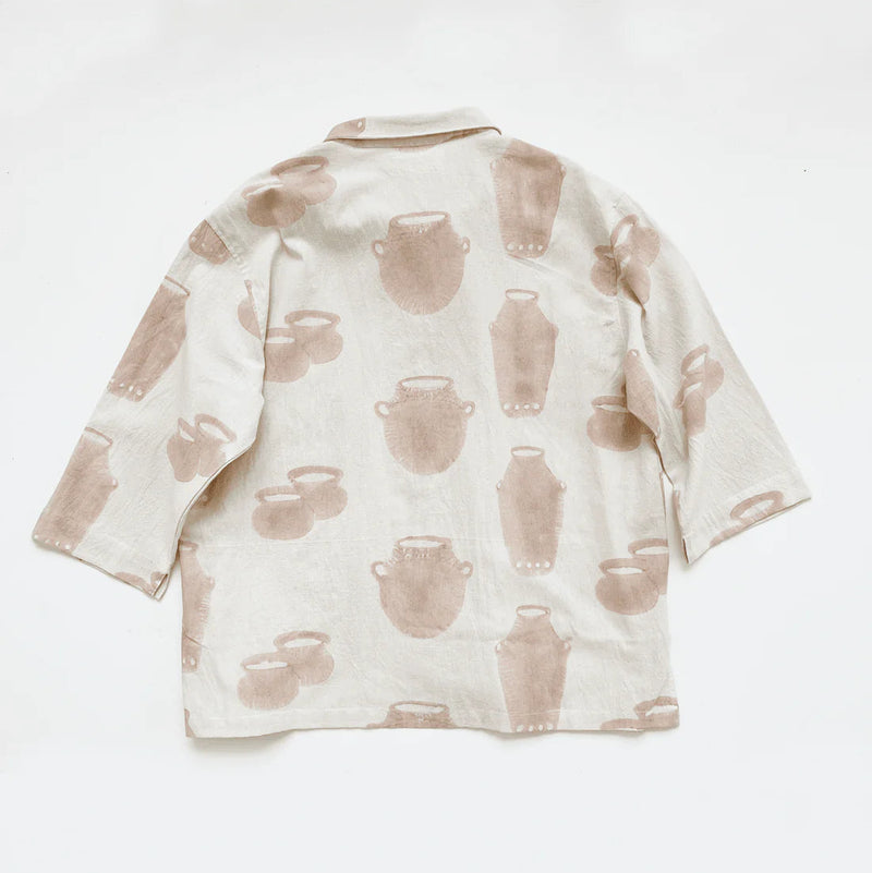 files/PO-EM_Casa_Top_Blockprint_Handwoven_Slow_Fashion_jugs_pottery_back.webp