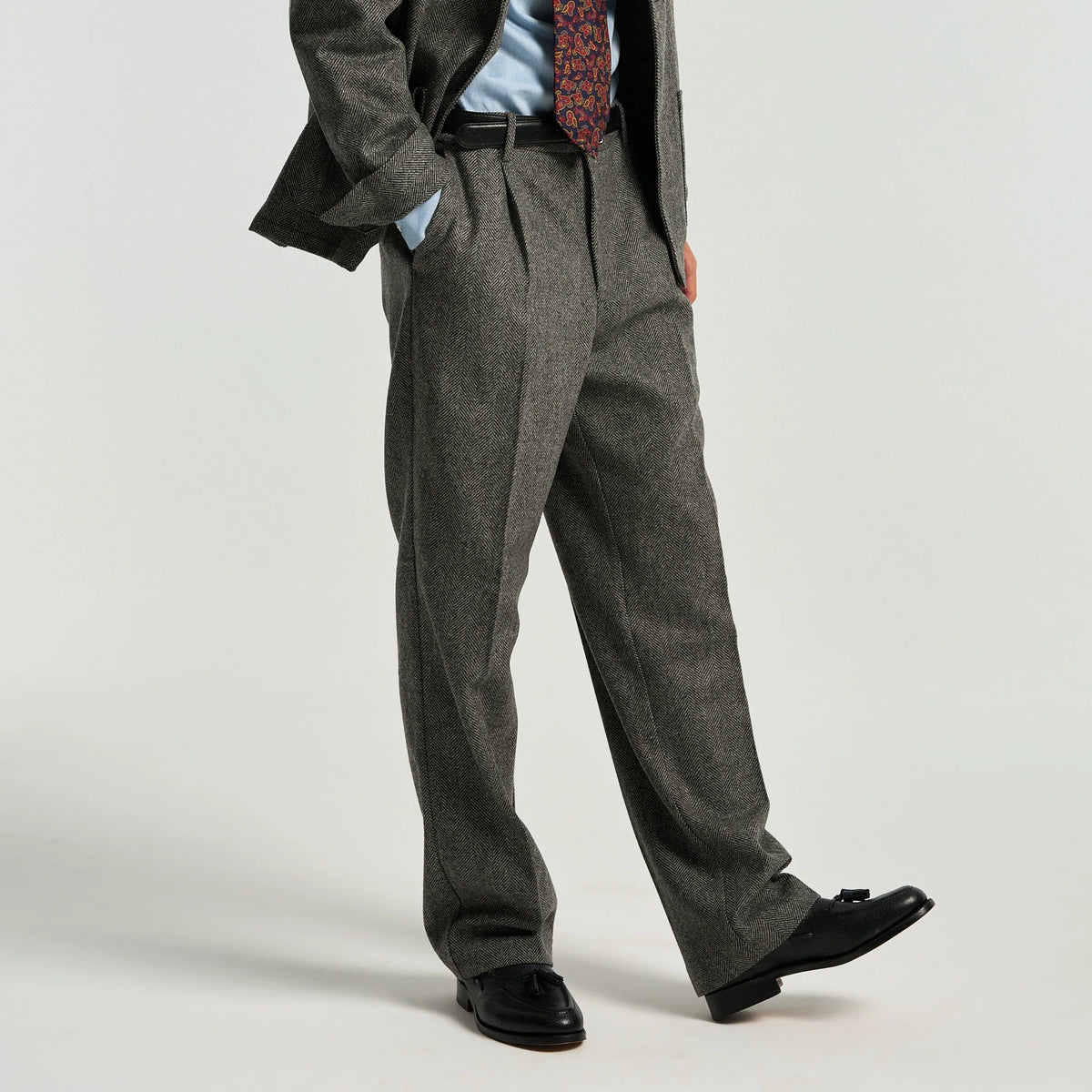 Single Pleat Herringbone Trousers in Grey