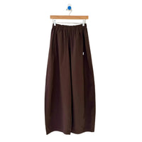 Parachute Pants in Dark Brown