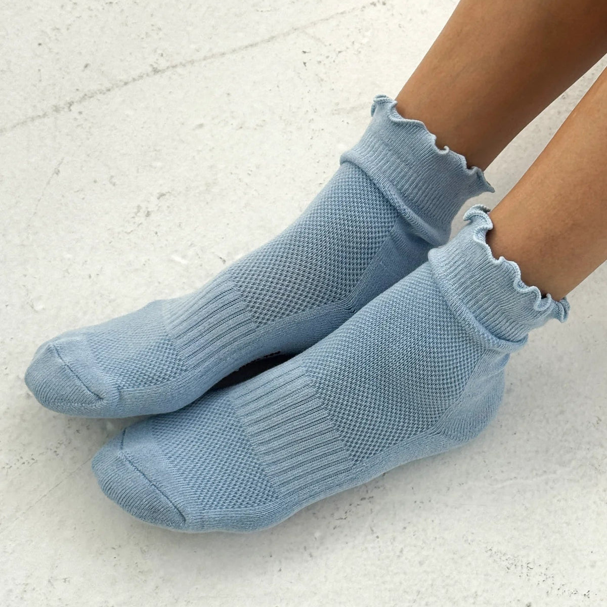 Ruffled Hugger Crew Sock