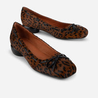 Sia Flat in Brown Cheetah